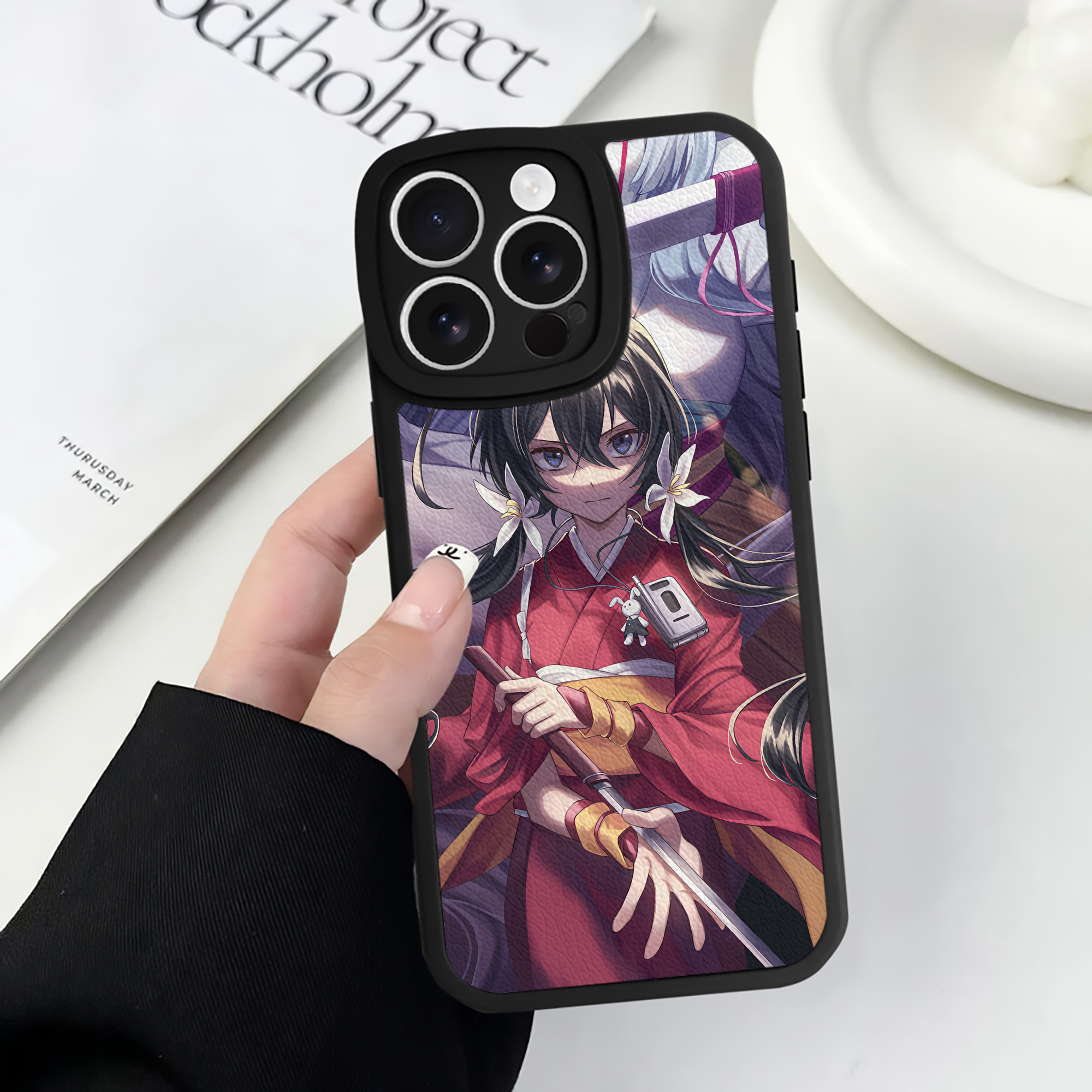 （画像用） 文豪ストレイドッグス Bungo Stray Dogs 【iPhone 16シリーズ対応】シリコンスマホケース（レザー調） 材質：シリコン